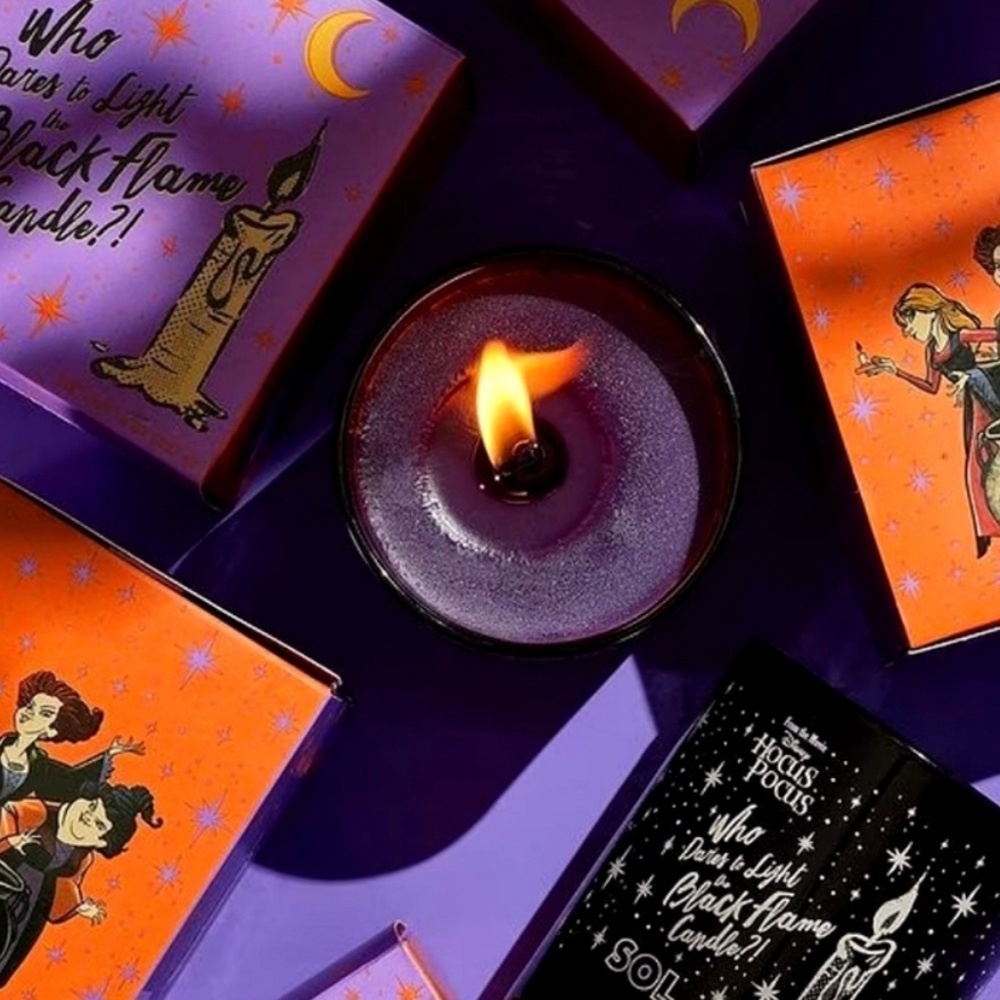 Hocus Pocus "Black Flame Candle"